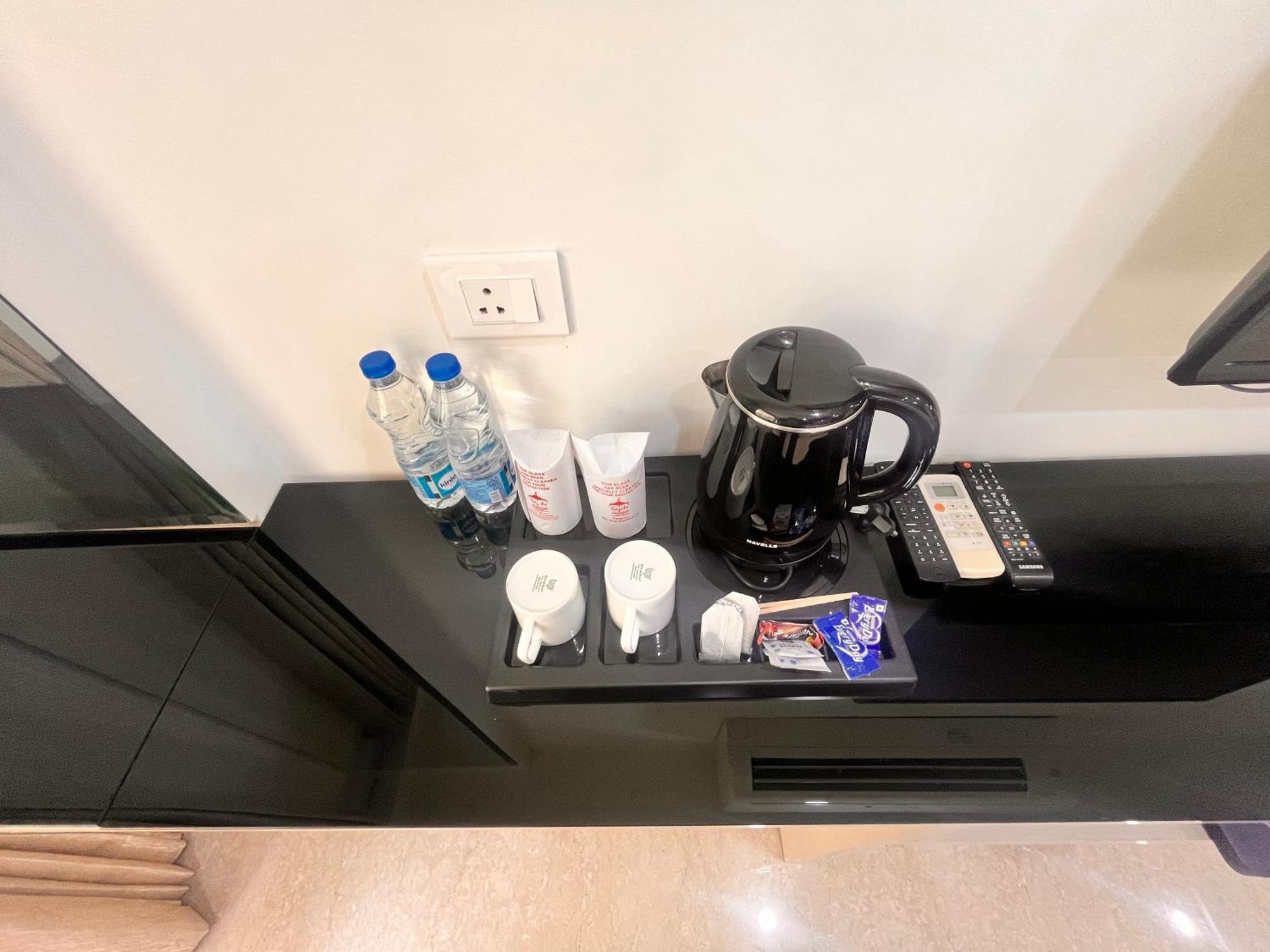 Gazebo Inn & Suites Medanta Gurgaon Dış mekan fotoğraf