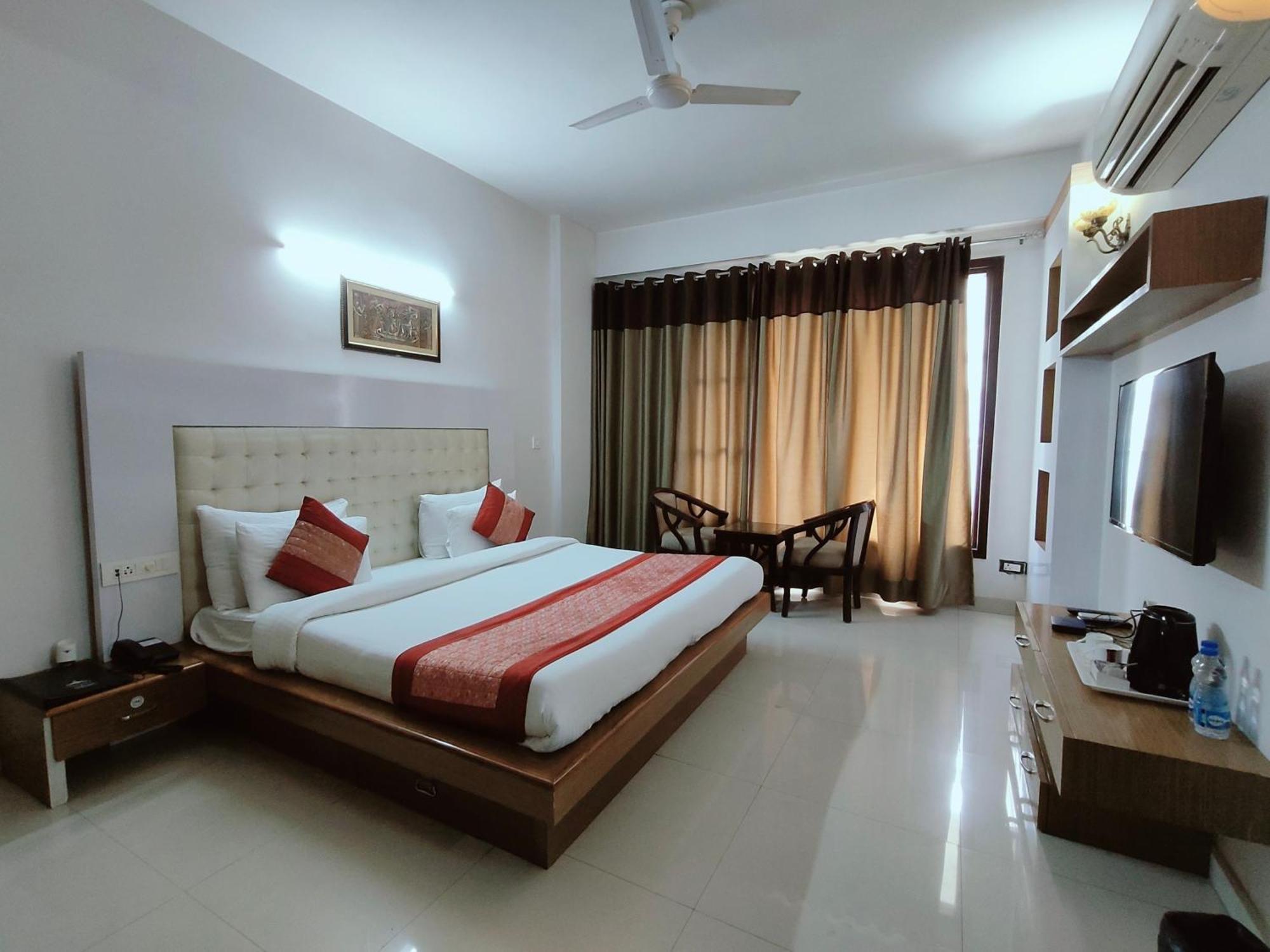 Gazebo Inn & Suites Medanta Gurgaon Dış mekan fotoğraf