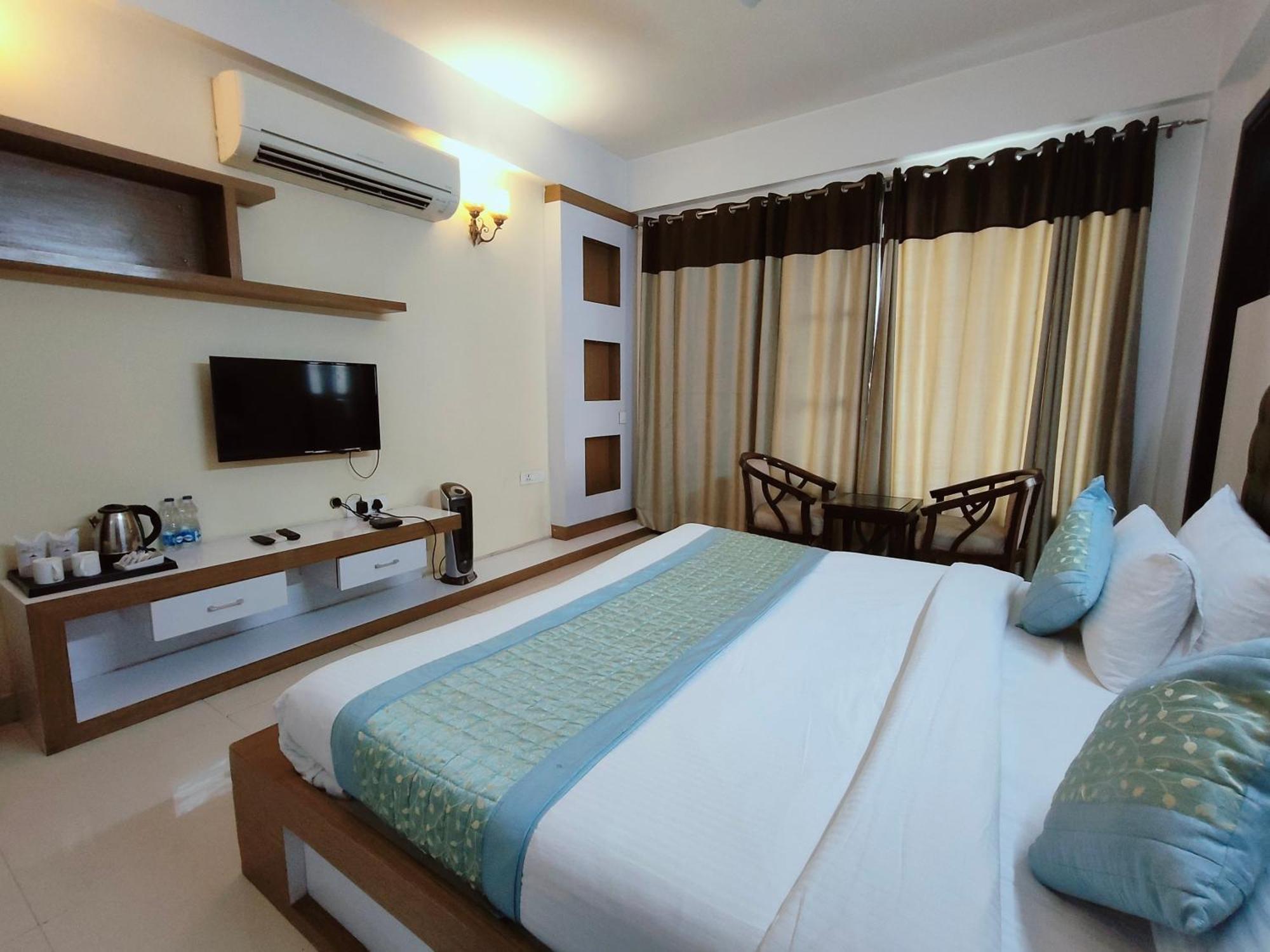 Gazebo Inn & Suites Medanta Gurgaon Dış mekan fotoğraf