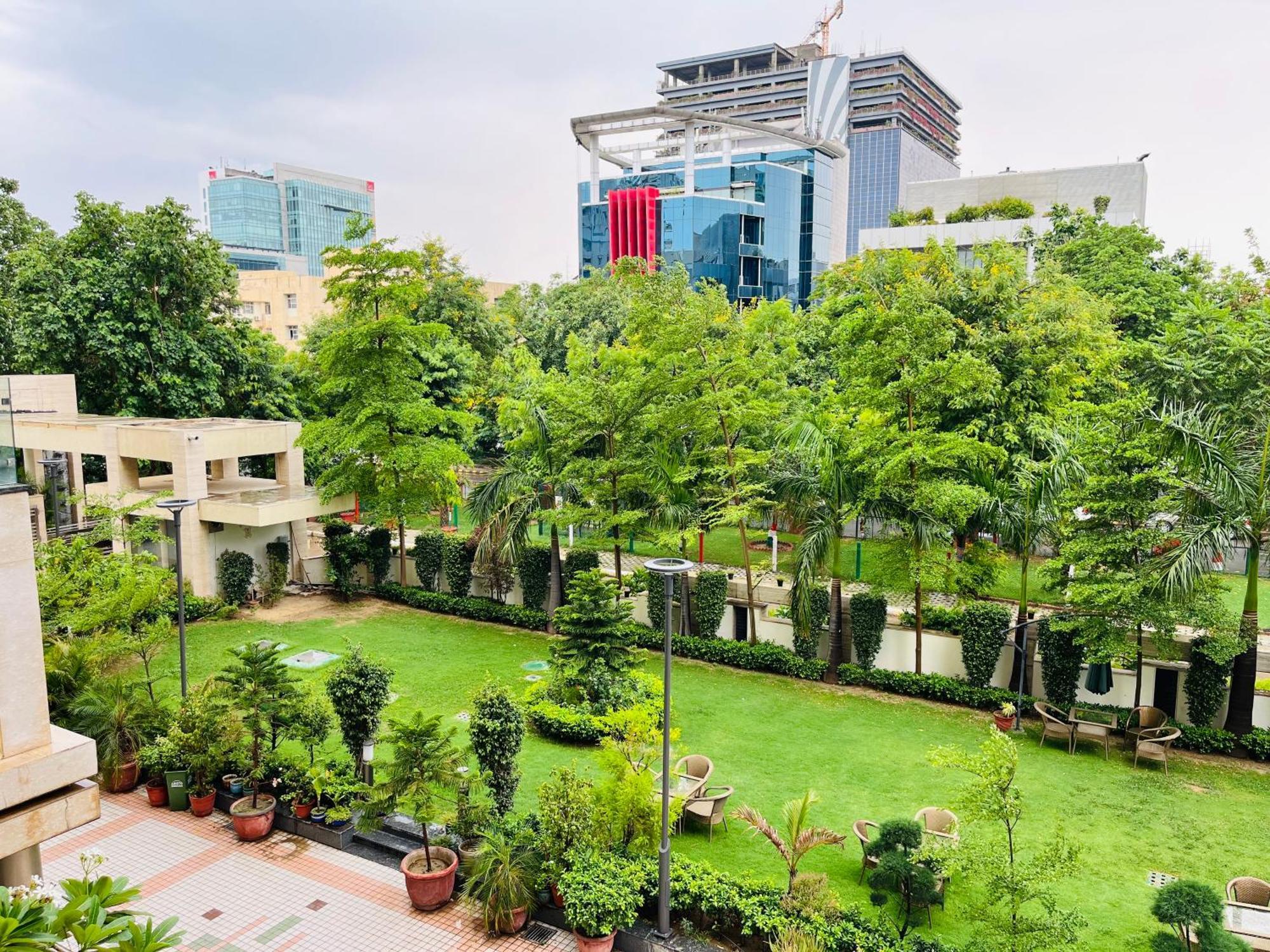 Gazebo Inn & Suites Medanta Gurgaon Dış mekan fotoğraf